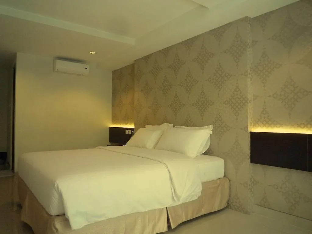 ** בית הארחה נוסא דואה White Rock Lodge אינדונזיה