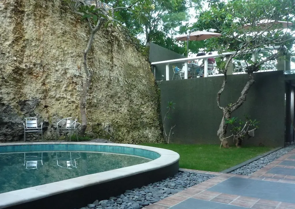 White Rock Lodge Nusa Dua  Guest house